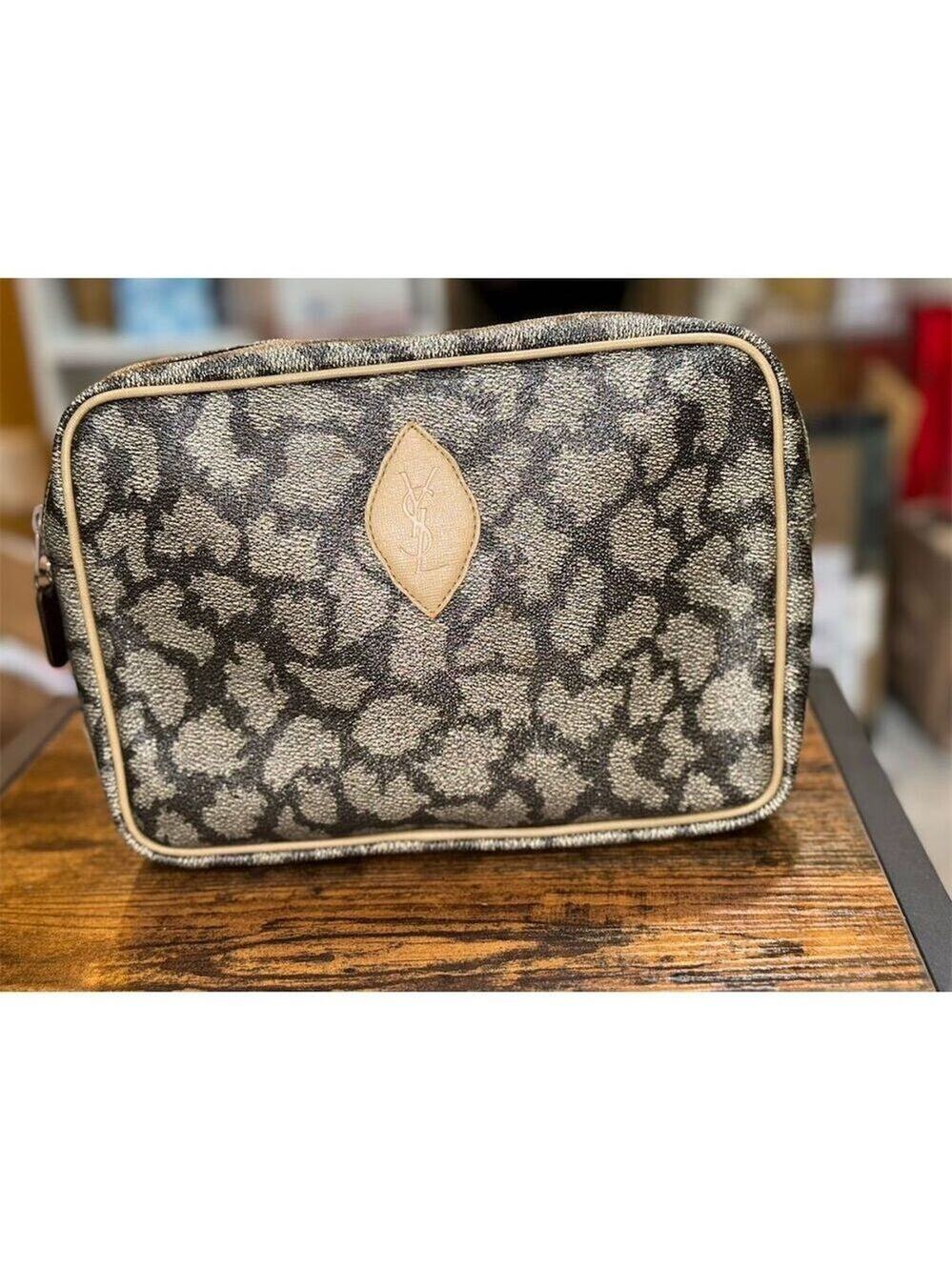 Yves Saint Laurent Vintage Giraffe Print Clutch/Pouch 1970’s Gray Tan Accents